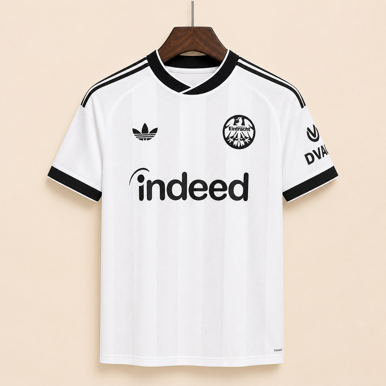 Frankfurt - Maillot extérieur 2026/27 - Vue avant