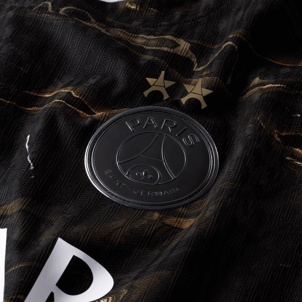 PSG - 2 Étoiles Back To Back Champions D'Europe 25/26 - Noir Multicolore
