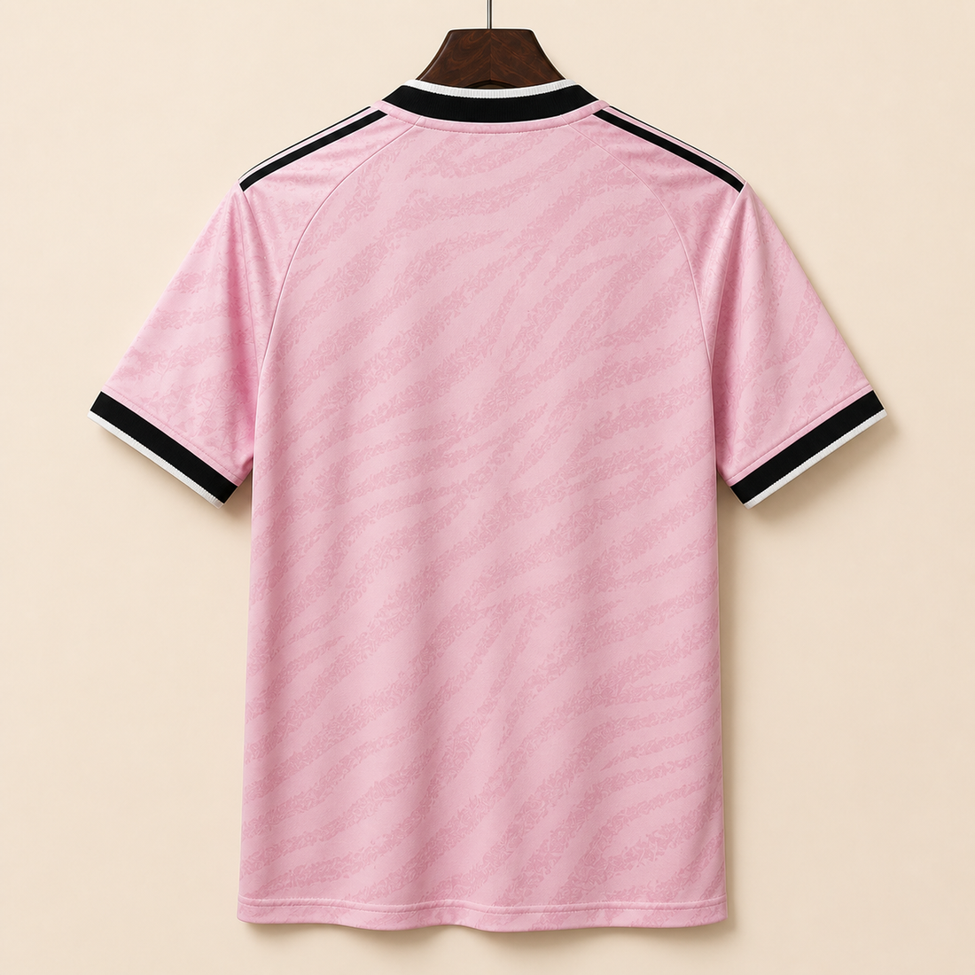 Juventus - Maillot extérieur 2026/27 - Rose et Noir - Vue arrière
